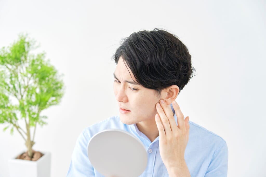 【バンコクでシミ取りを検討している男性必見】仕事の印象アップも！男性に選ばれるBibi Clinicのシミ治療