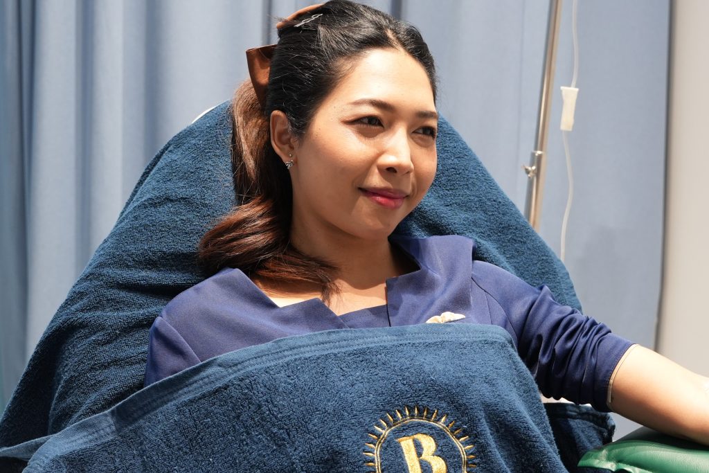 30～45分と短時間で施術が終わり<BR>ダウンタイムもない