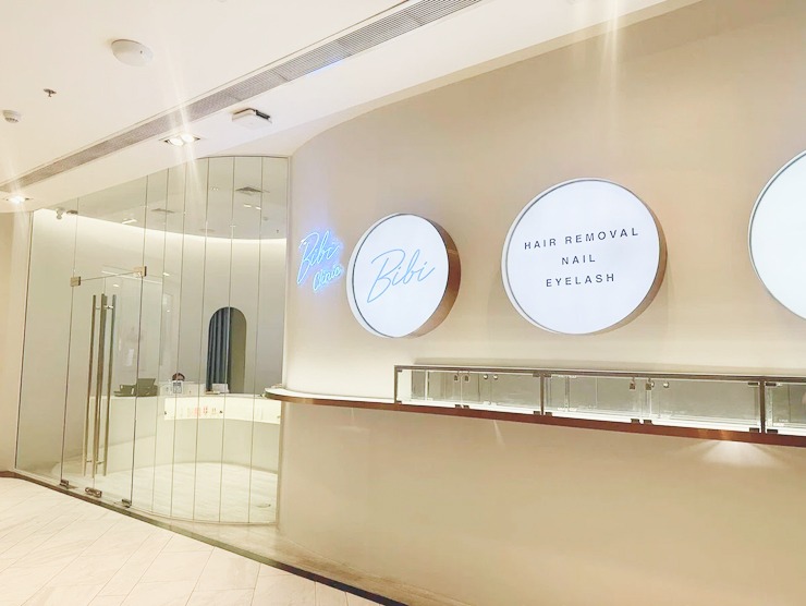 こめかみのヒアルロン酸注射で自然にリフトアップ！効果やバンコクのクリニック選びのポイント｜タイ バンコク Bibi Clinic ビビクリニック