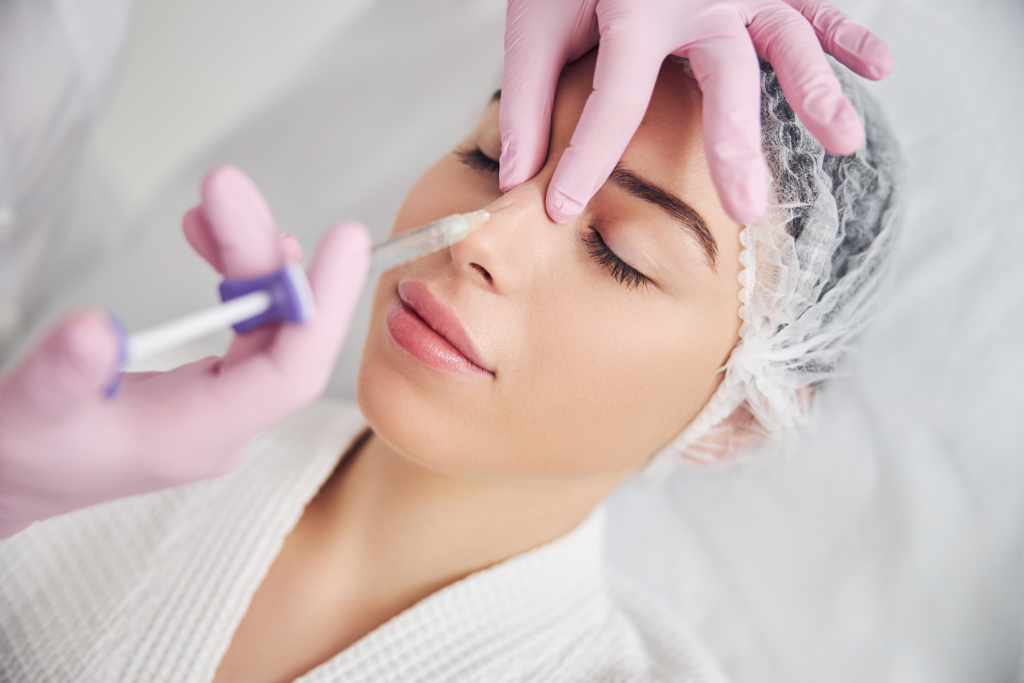ヒアルロン酸注射で鼻を美しく整える！タイ・バンコクのBibi Clinicで叶える自然な横顔｜Bibi Clinic｜ビビクリニック｜タイ・バンコクの美容クリニック